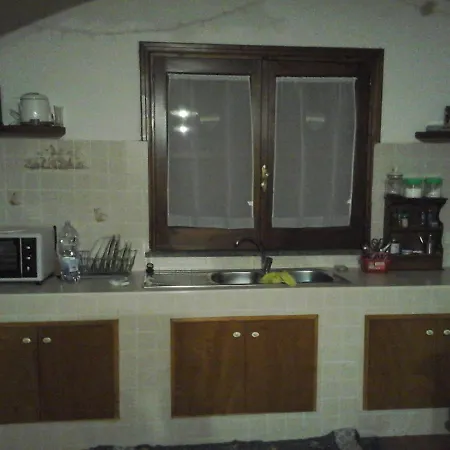 Holiday home Casa Vacanze Dell'alloro